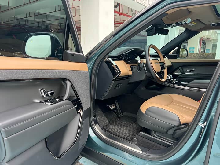 Photo 4 - Land Rover Range Rover Sport