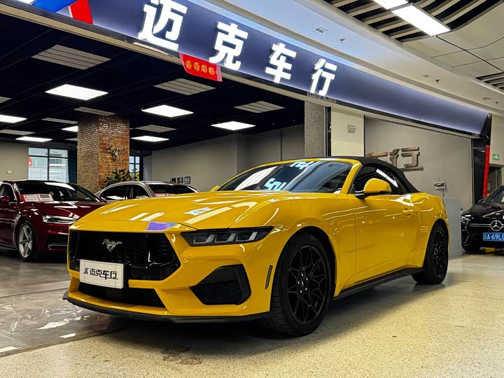 Фото 1 - Ford Mustang