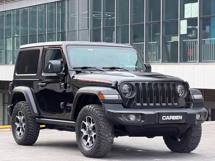 Фото 3 - Jeep Wrangler