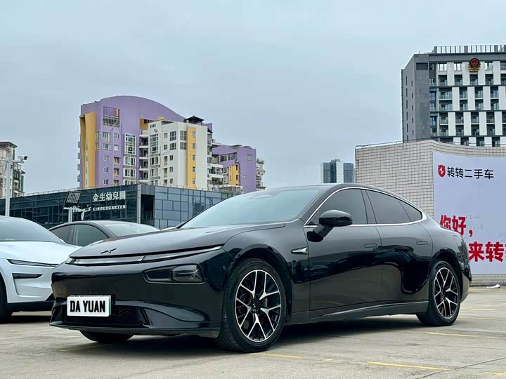 Фото 1 - XPeng P7