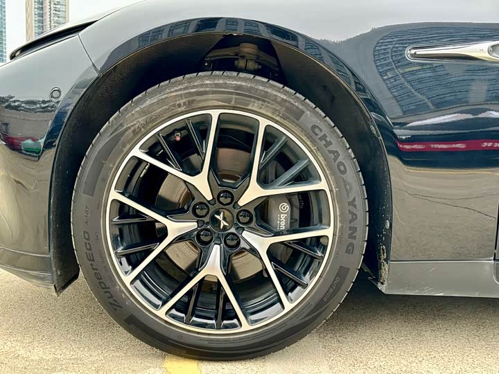 Фото 5 - XPeng P7