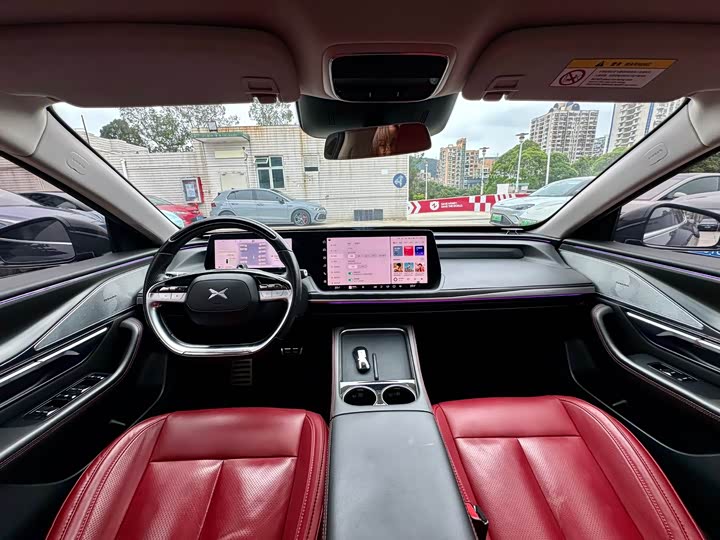 Фото 9 - XPeng P7