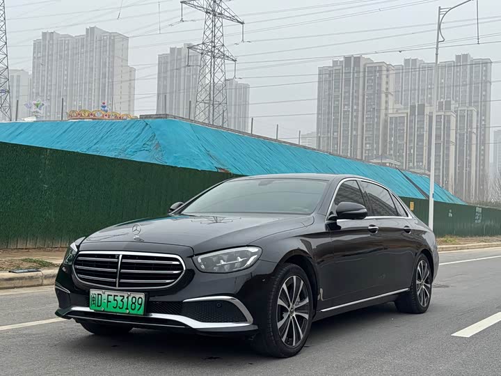 Фото 1 - Mercedes-Benz E-Class Hybrid