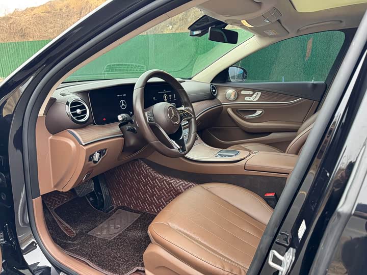 Фото 4 - Mercedes-Benz E-Class Hybrid