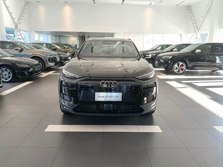 Фото 3 - Audi Q6L e-tron