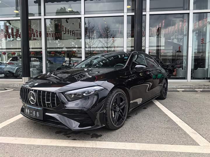 Фото 1 - Mercedes-Benz A-Class AMG