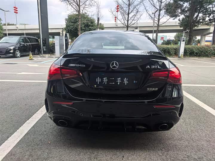 Фото 6 - Mercedes-Benz A-Class AMG