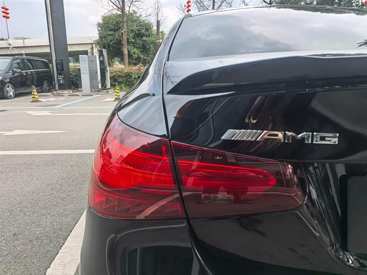 Фото 9 - Mercedes-Benz A-Class AMG