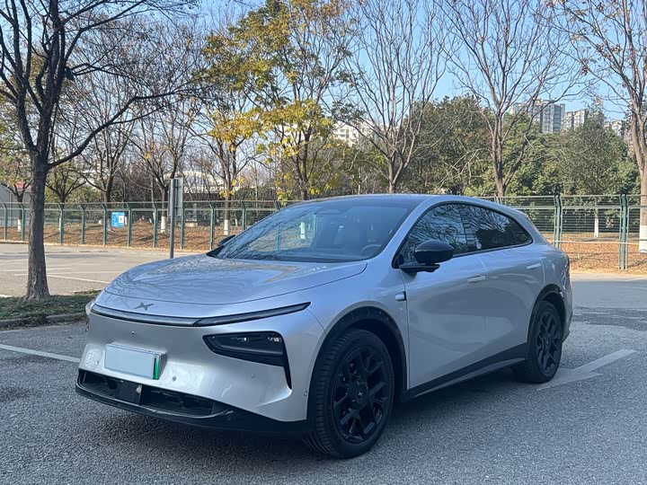 Фото 1 - XPeng G7