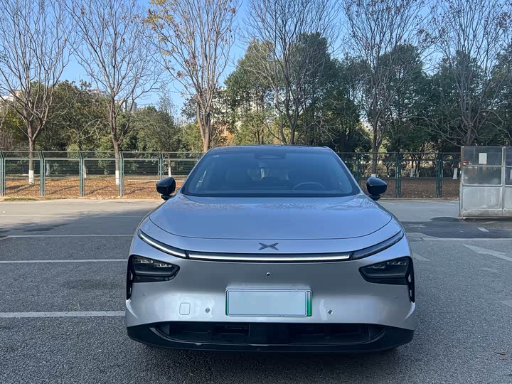 Фото 2 - XPeng G7