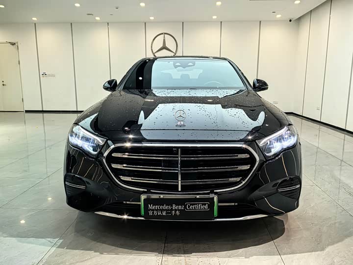 Фото 3 - Mercedes-Benz E-Class Hybrid