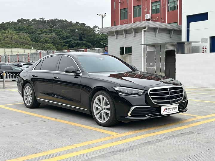 Фото 3 - Mercedes-Benz S-Class
