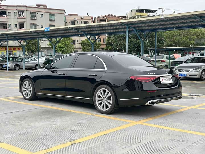 Фото 6 - Mercedes-Benz S-Class