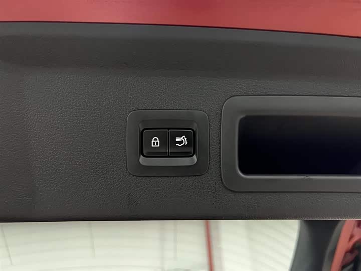 Фото 8 - Mazda CX-30