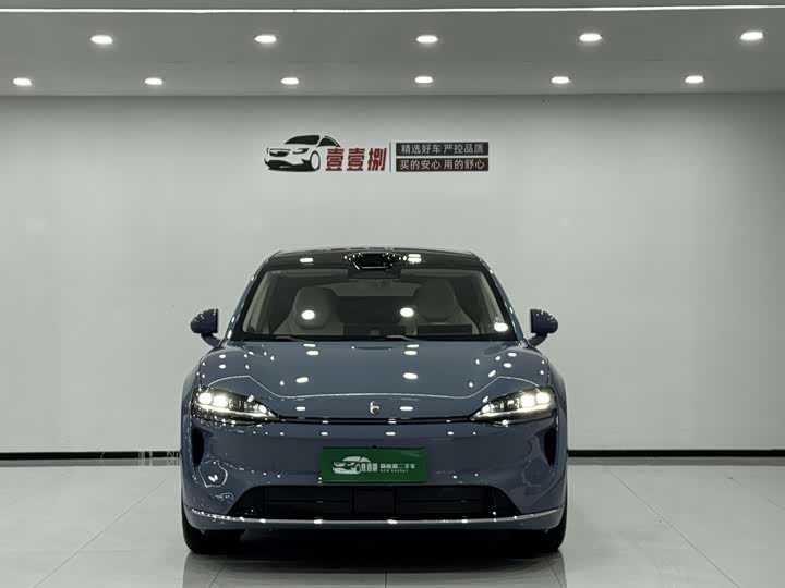 Фото 2 - Luxeed R7