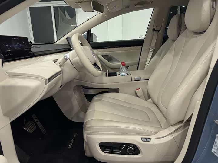 Фото 4 - Luxeed R7