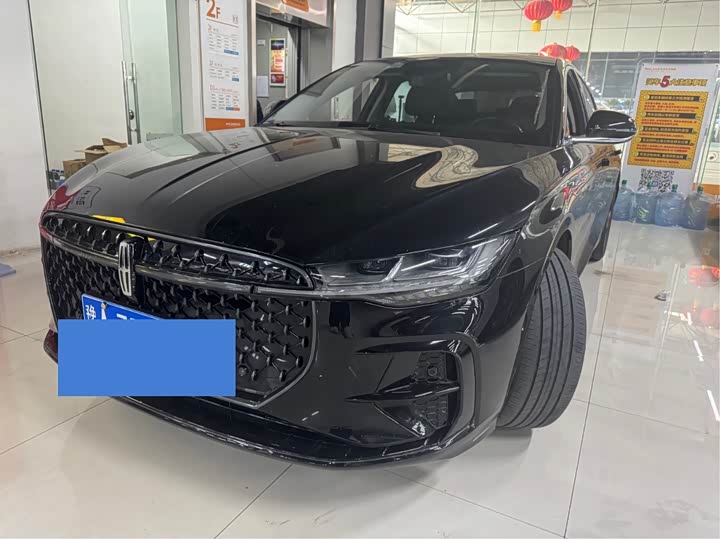 Photo 1 - Lincoln Z (Zephyr)