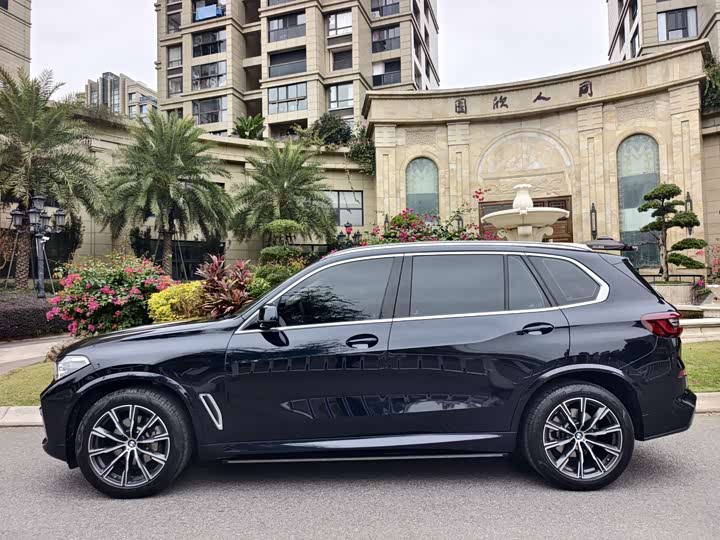 Фото 4 - BMW X5