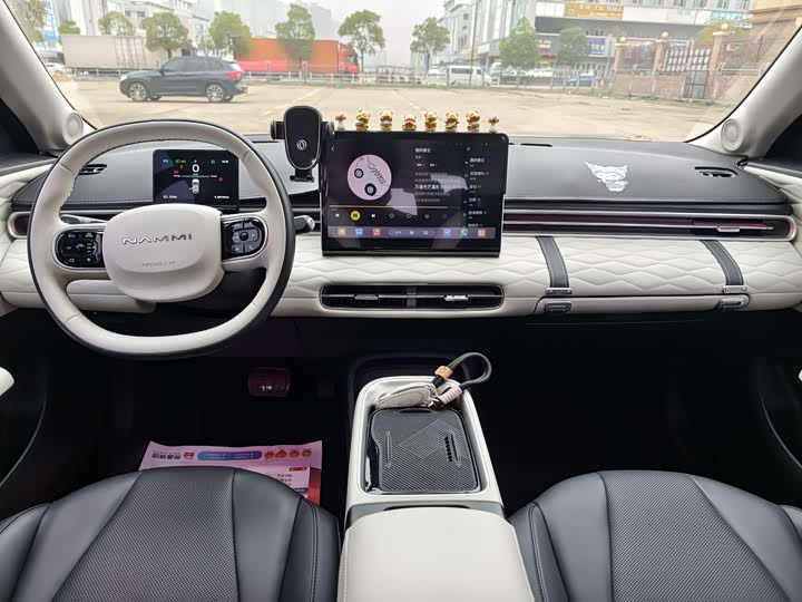 Фото 6 - Dongfeng Yipai 01