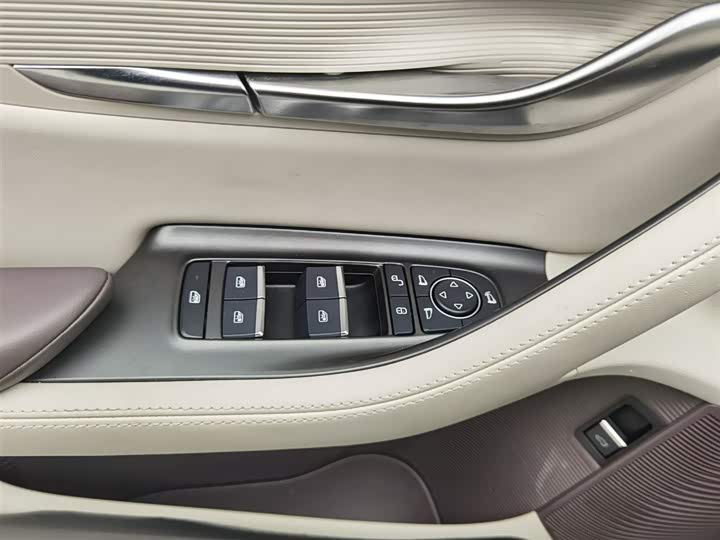 Фото 9 - BYD Song Plus Hybrid/EV