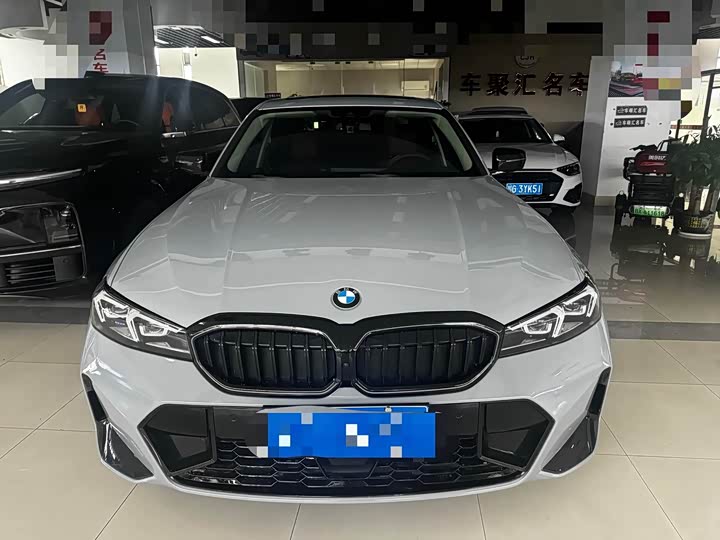 Фото 2 - BMW 3 Series