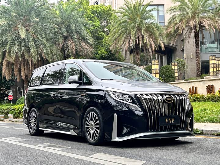 Фото 3 - GAC Trumpchi M8