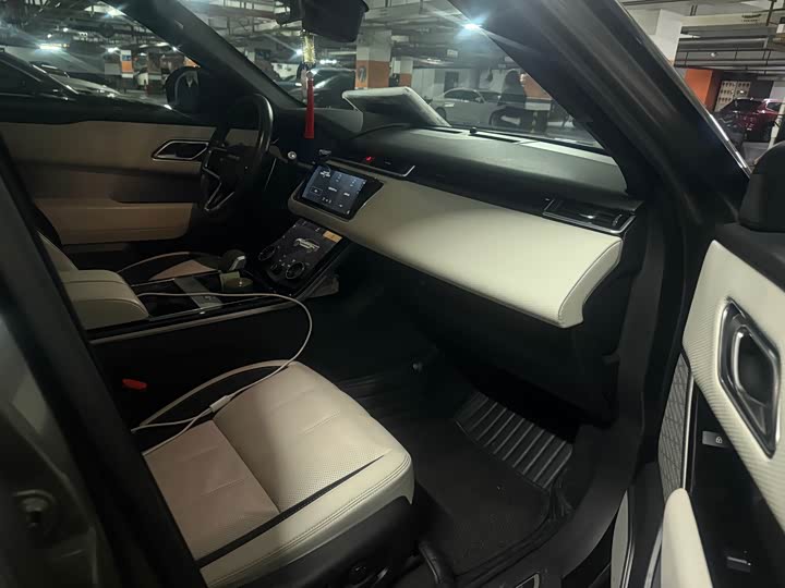 Фото 5 - Land Rover Range Rover Velar