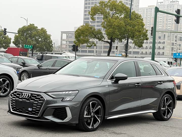 Фото 1 - Audi A3