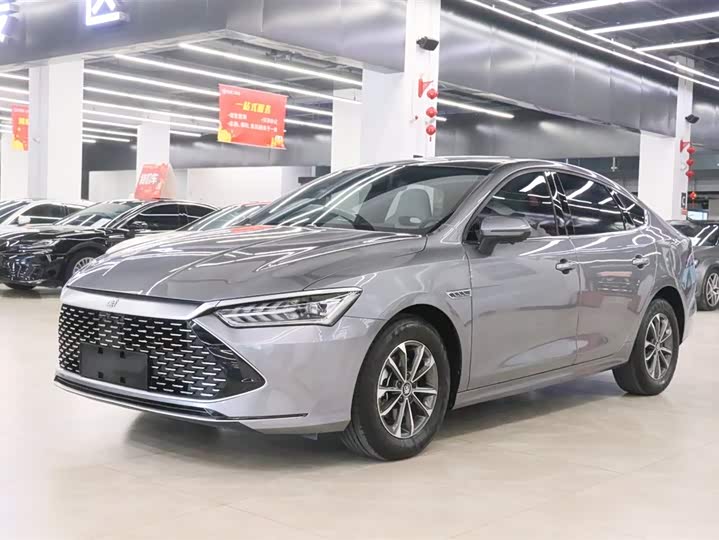 Фото 1 - BYD Qin Plus