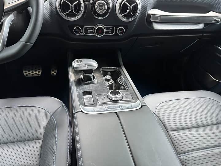 Фото 6 - BAIC Beijing BJ40