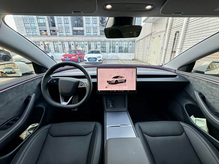 Photo 8 - Tesla Model 3