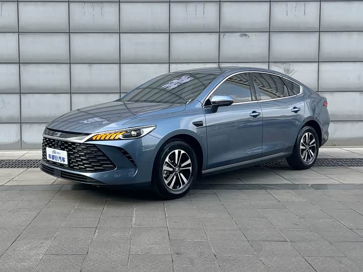 Фото 1 - BYD Qin Plus