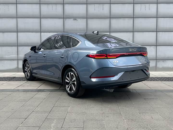 Фото 9 - BYD Qin Plus