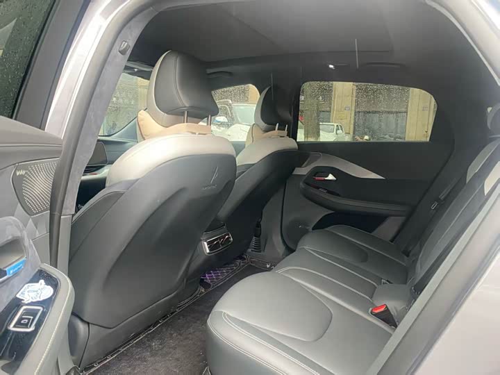 Фото 7 - BAIC Arcfox Alpha S