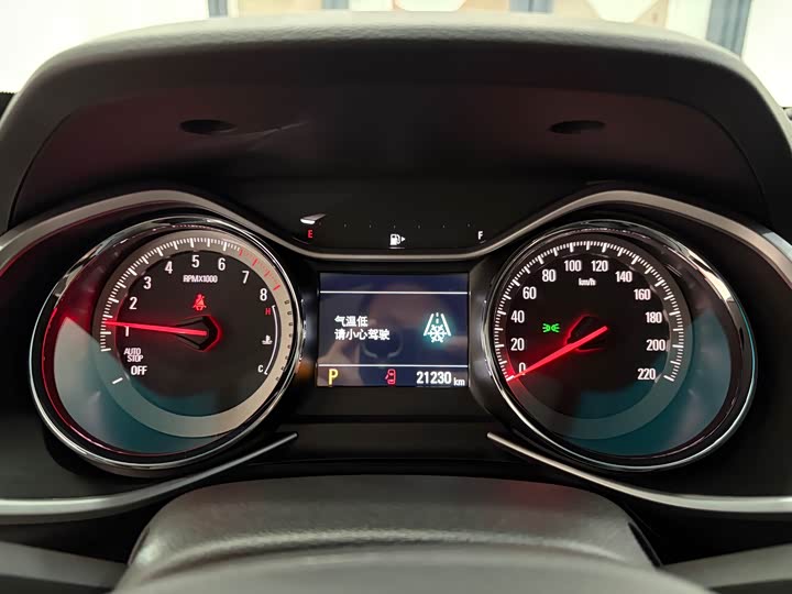 Фото 5 - Chevrolet Orlando