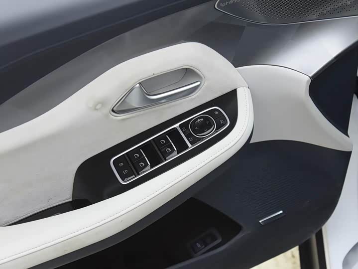 Фото 6 - BAIC Arcfox Alpha S