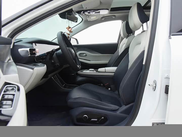 Фото 9 - BAIC Arcfox Alpha S