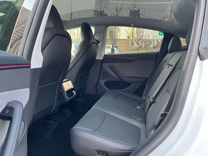 Фото 9 - Tesla Model Y