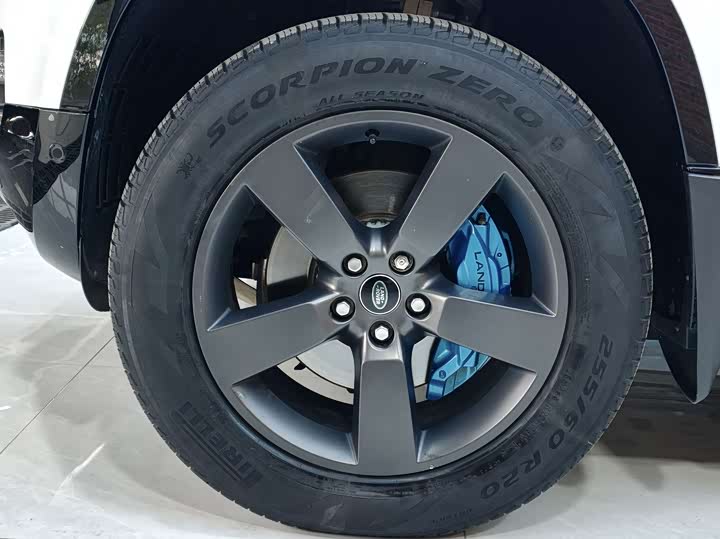 Фото 5 - Land Rover Defender