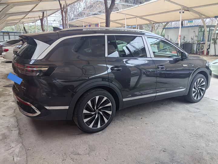 Фото 8 - Volkswagen Talagon