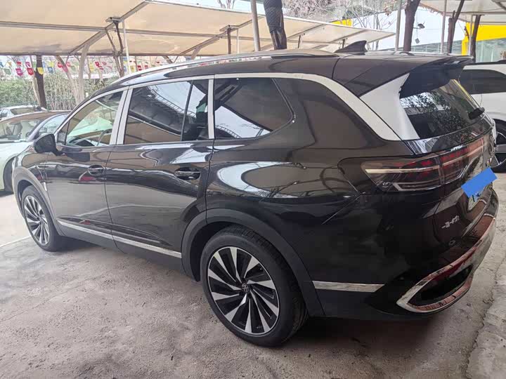 Фото 9 - Volkswagen Talagon