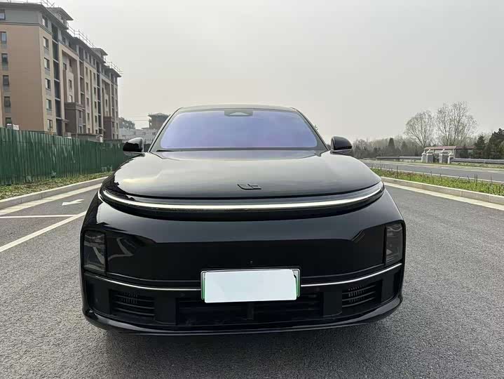 Фото 2 - LiXiang L7