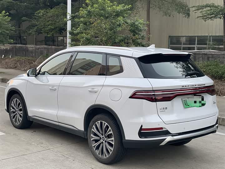 Photo 4 - BYD Song Pro