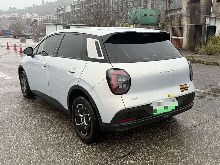 Фото 7 - GAC Aion UT