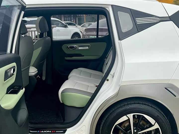 Фото 2 - GAC Aion Y