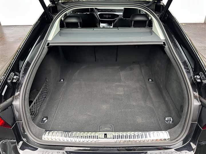 Фото 9 - Audi A7