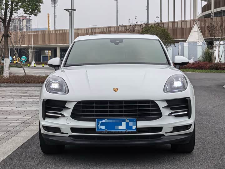 Фото 2 - Porsche Macan