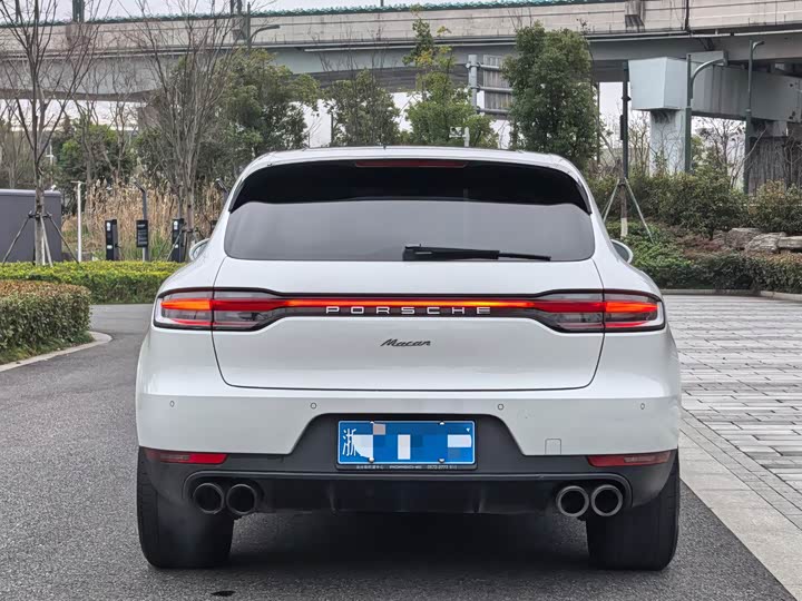 Фото 5 - Porsche Macan