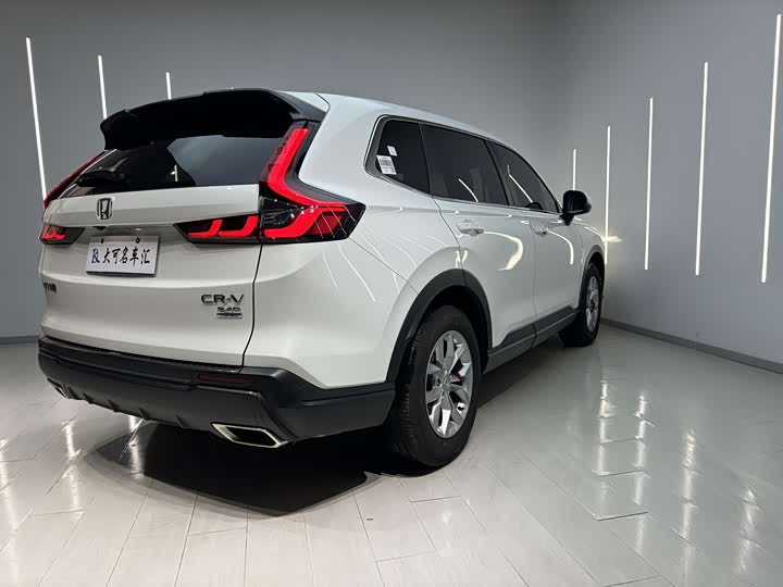 Фото 7 - Honda CR-V