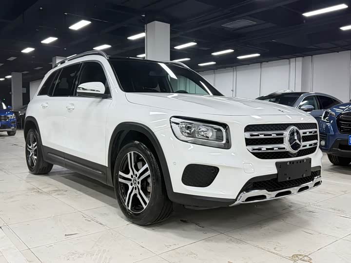 Фото 3 - Mercedes-Benz GLB-Class